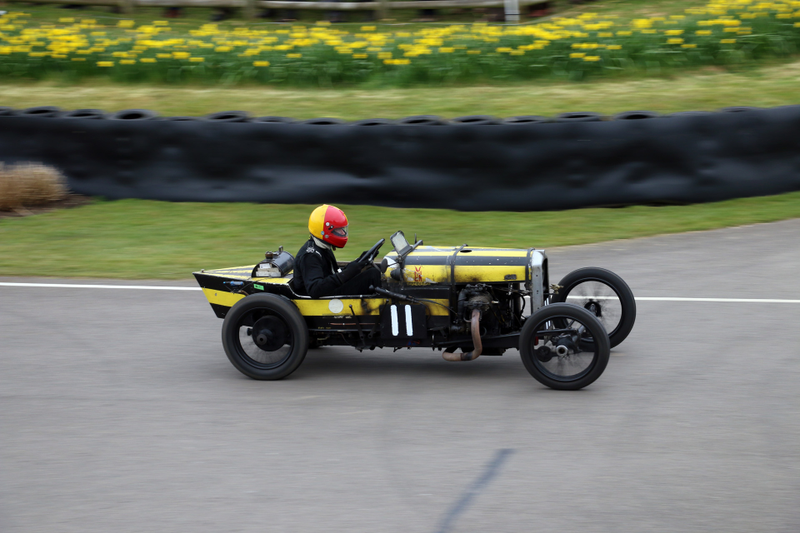 Illustration for article titled Get Lost In The Fantastic World Of Early 20th Century Race Cars